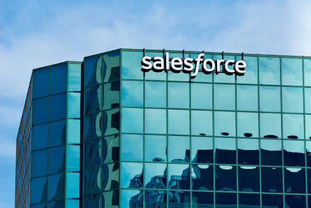 Fachada do prédio da Salesforce